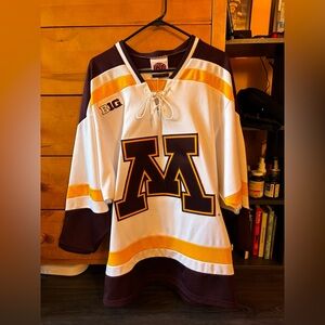 Gopher Hockey REPLICA Jersey | Size: Medium